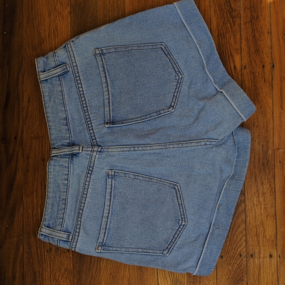 Pacsun Mom Shorts - Picture 2 of 3